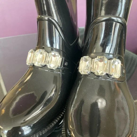 Michael Kors Glossy Black Winter Boots - Picture 3 of 5